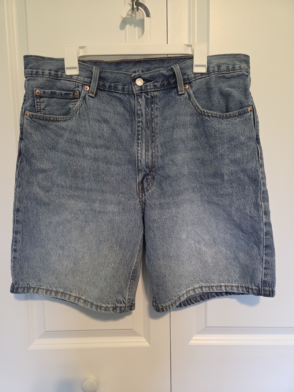 Levi's Men’s Light Blue Denim Shorts